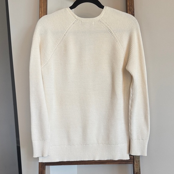 Athleta Women's V-Neck Cream Sweater - Picture 4 of 4